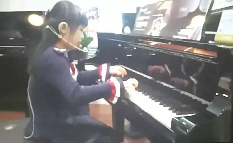 J9九游会特邀艺术家白志娴
